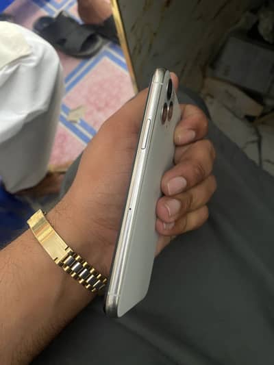 I phone 11 pro PTA approved