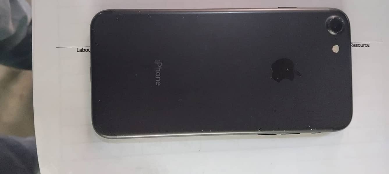 Apple iPhone 7 4