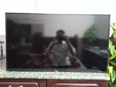 Haier "40 simple LED