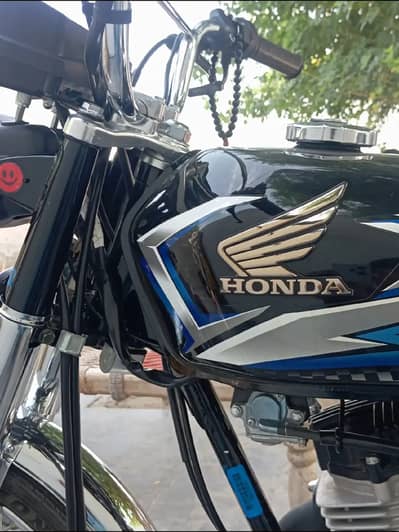 Honda CG 125 2025