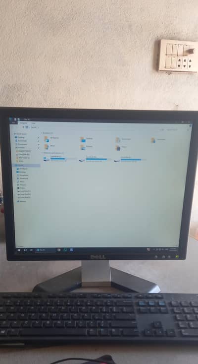 dell LCD 15"