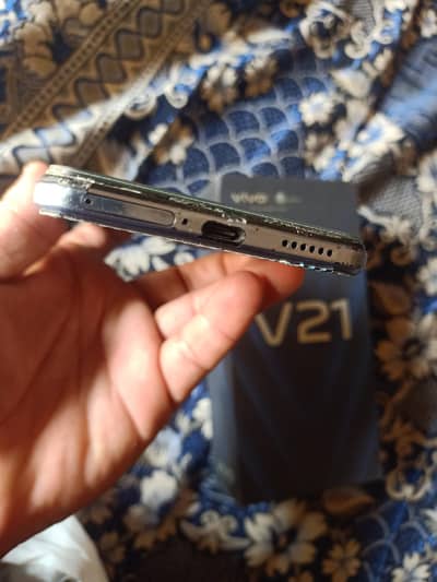 vivo v21 8gp 128gp panel change hai