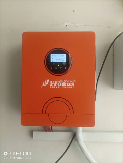 New fronus inverter only one month used. good working