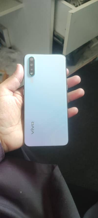 Vivo S1