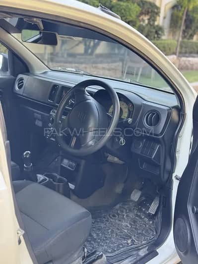 Suzuki Alto 2023