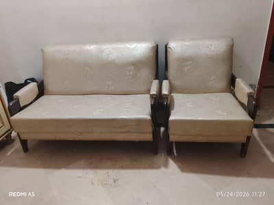6 Seater Sofa set in good condition