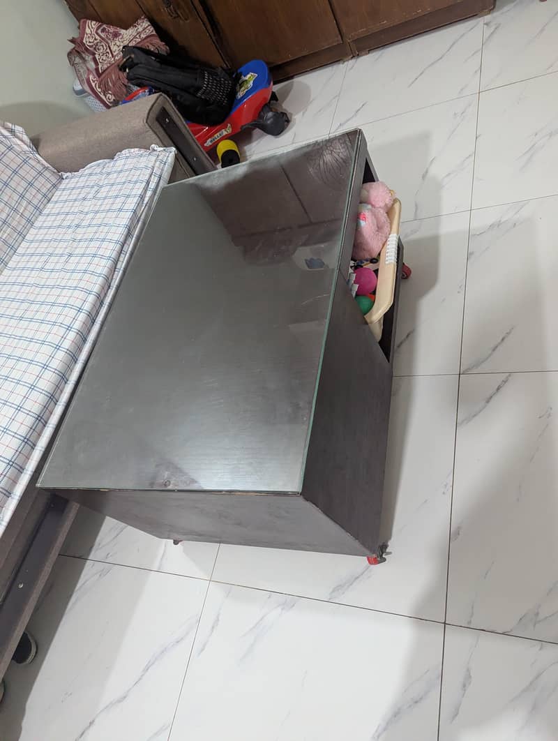 sofa set with coefee table 3