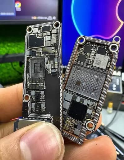 iPhone XR XS Max 11 Pro Max 12 13 14 15 16 17 Pro Max Boards