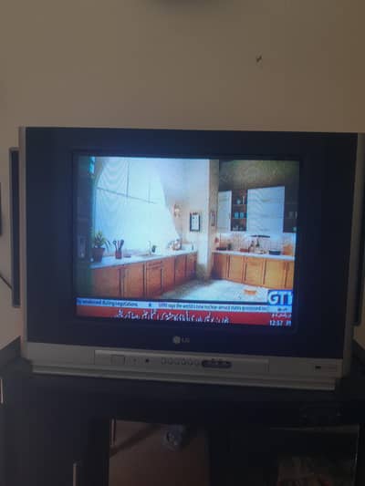 LG TV 21 inch good condition