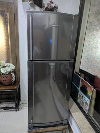 Fridge refrigerator 9175 model energy efficient sale