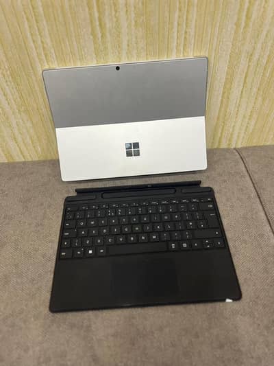 Surface Pro 9 | Core i7 12th gen | 32/1Tb | with keyboard