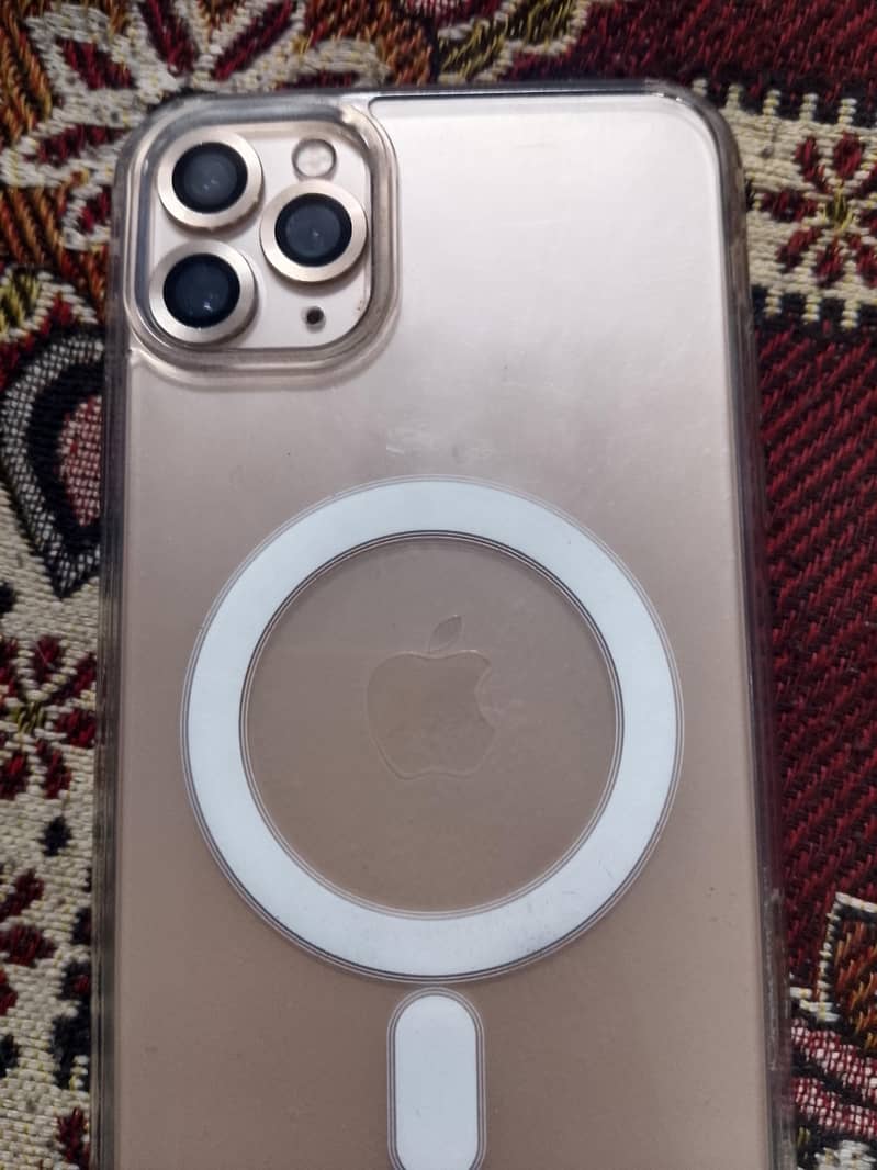 iphone 11 pro max 1