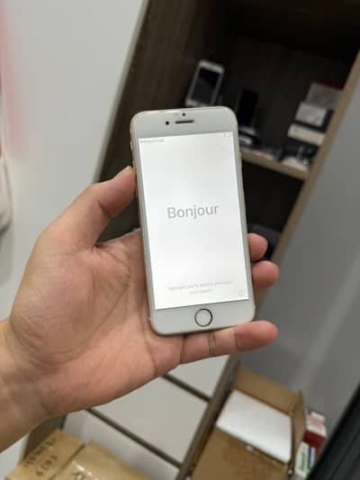 iphone 6s  plus 128 GB  no open no repair PTA approved all ok