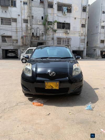 Toyota vitz 2009/2015