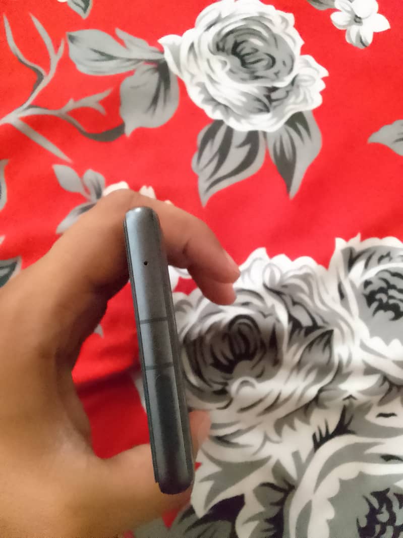 Google Pixel 7a 3