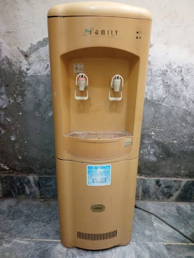 Hot & Cold Water Dispenser Available For Sale