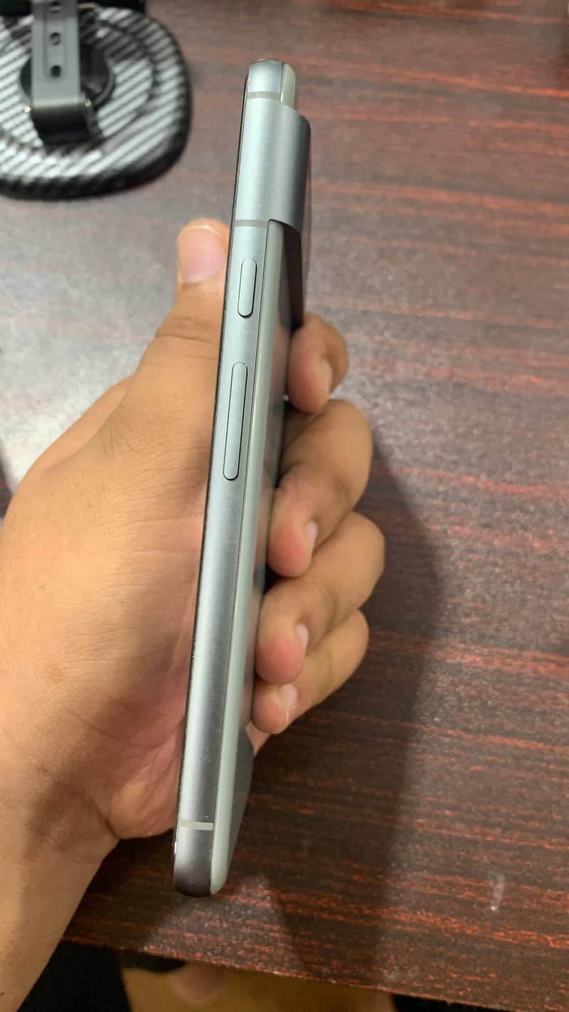 PIXEL 8 3