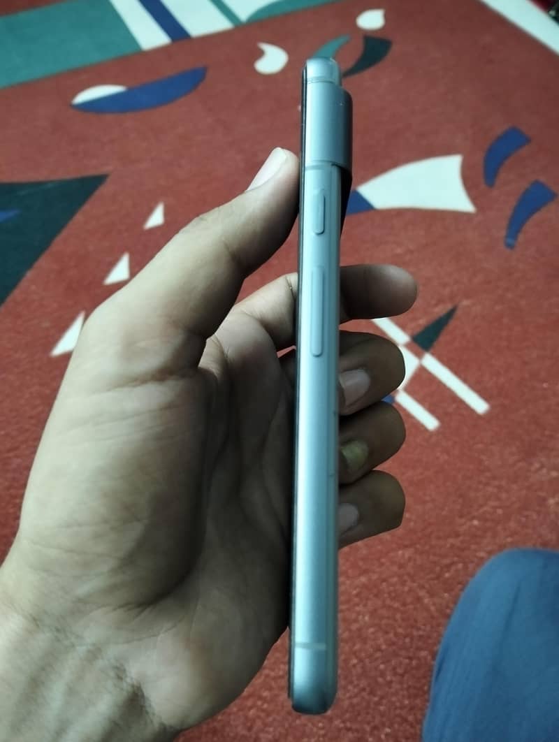 Google Pixel 8 2