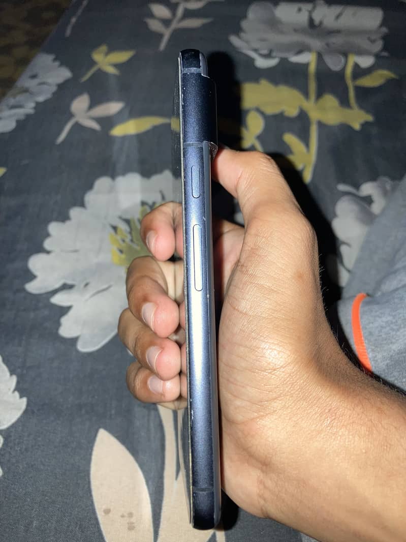 Google Pixel 8 3