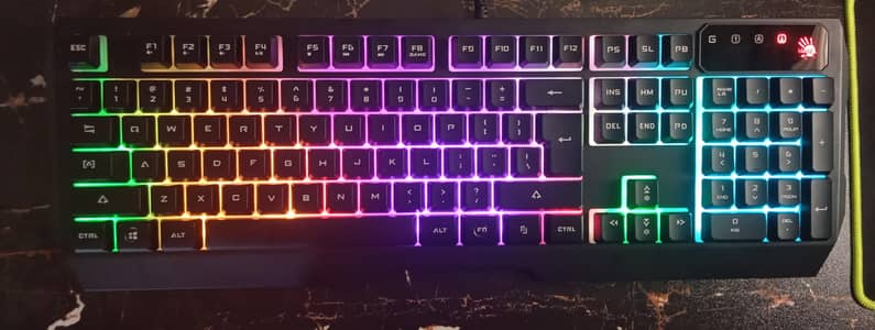 B135N - Neon Illuminated Gaming Keyboard