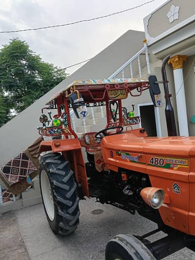 original engine main hai aur sat chat b koi chabi nhe lagi 03005158658