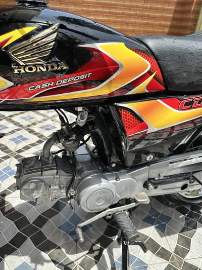 Honda CD70 25/26