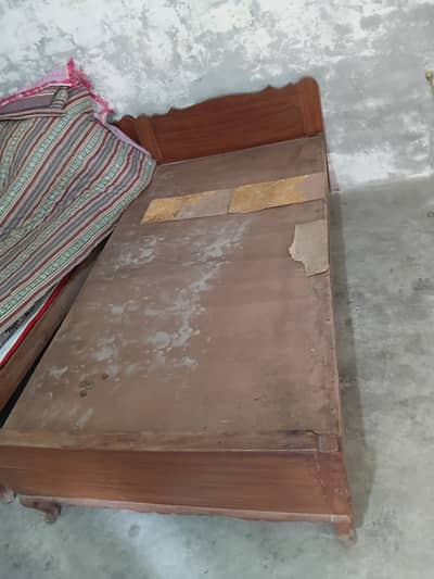 Single bed for sale urgent