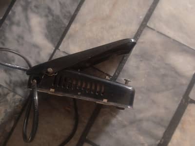 sewing machine
