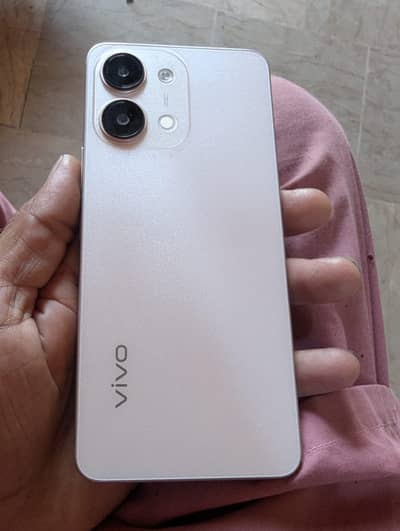 vivo y11d 6+6 128 10month warranty padi hai