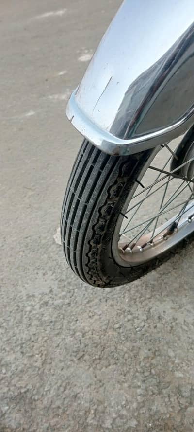 one hande use good condition