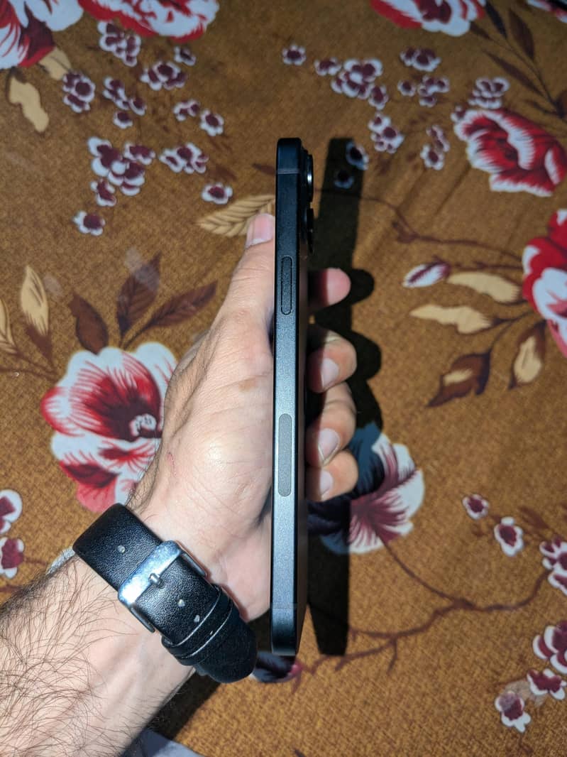 iphone 15 plus jv 4