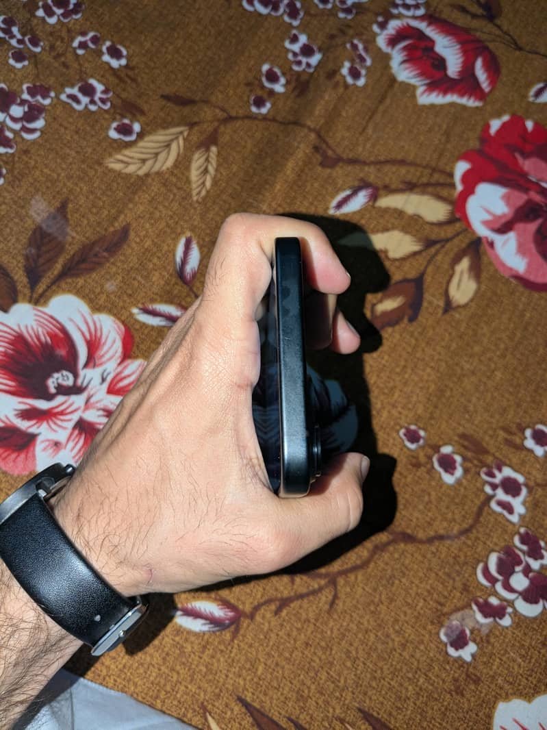 iphone 15 plus jv 5