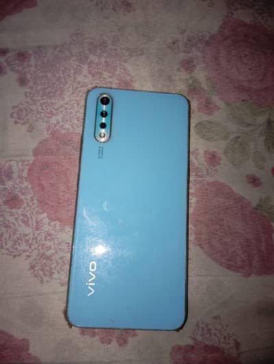 vivo s1