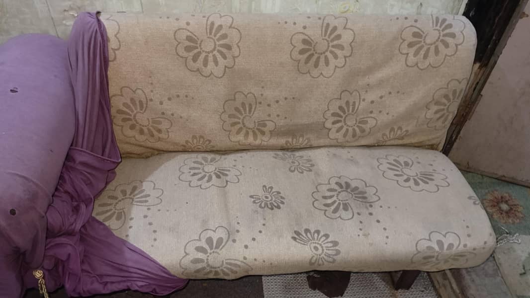 bolan sofa seats 2