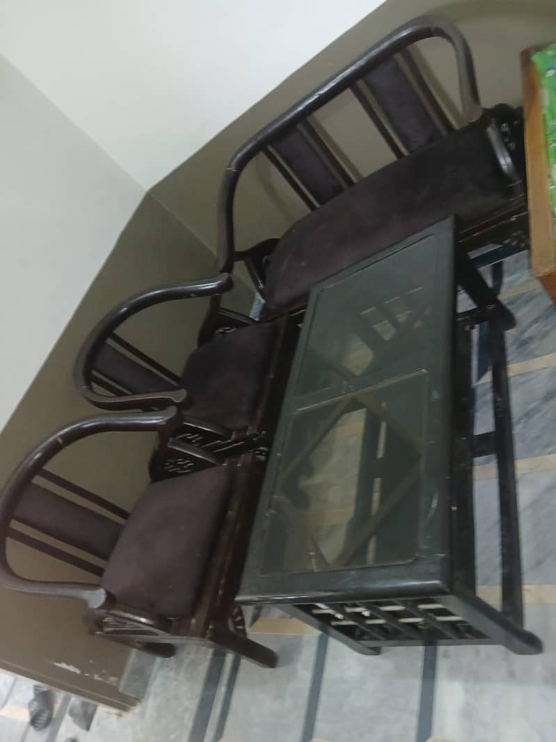 sofa set with table 1