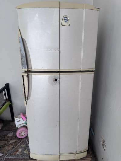 Pel Crystal Classic Refrigerator