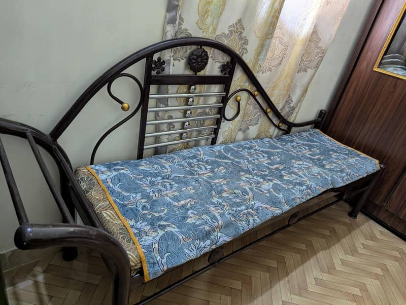 Iron Sofa Set 1
