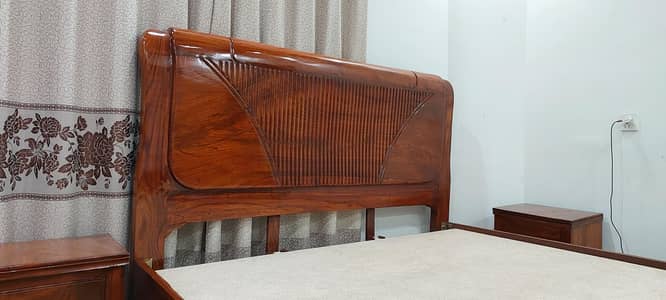 New bed set king size with side tables dressing solid wood
