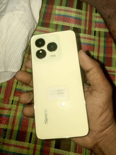 Sparx Ultra 8 GB 6 128