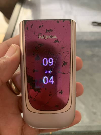 Nokia 7020