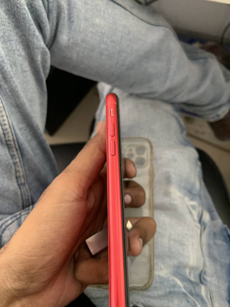 Iphone 11 4