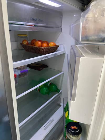 Samsung Refrigrator,  Invertor , No frost
