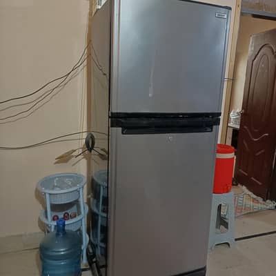 orient fridge larg size 10/10 condition
