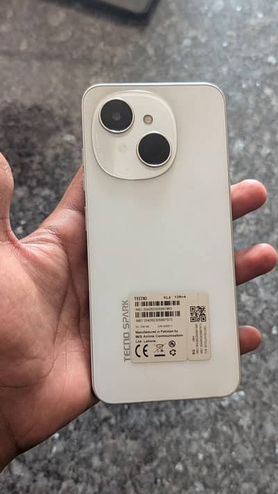 Tecno spark go1