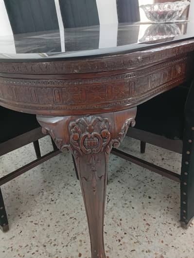 beautiful and elegant dining table with 8 years for sale