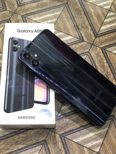 Samsung Mobile A05 0370 5795 770 is par phone  Kare