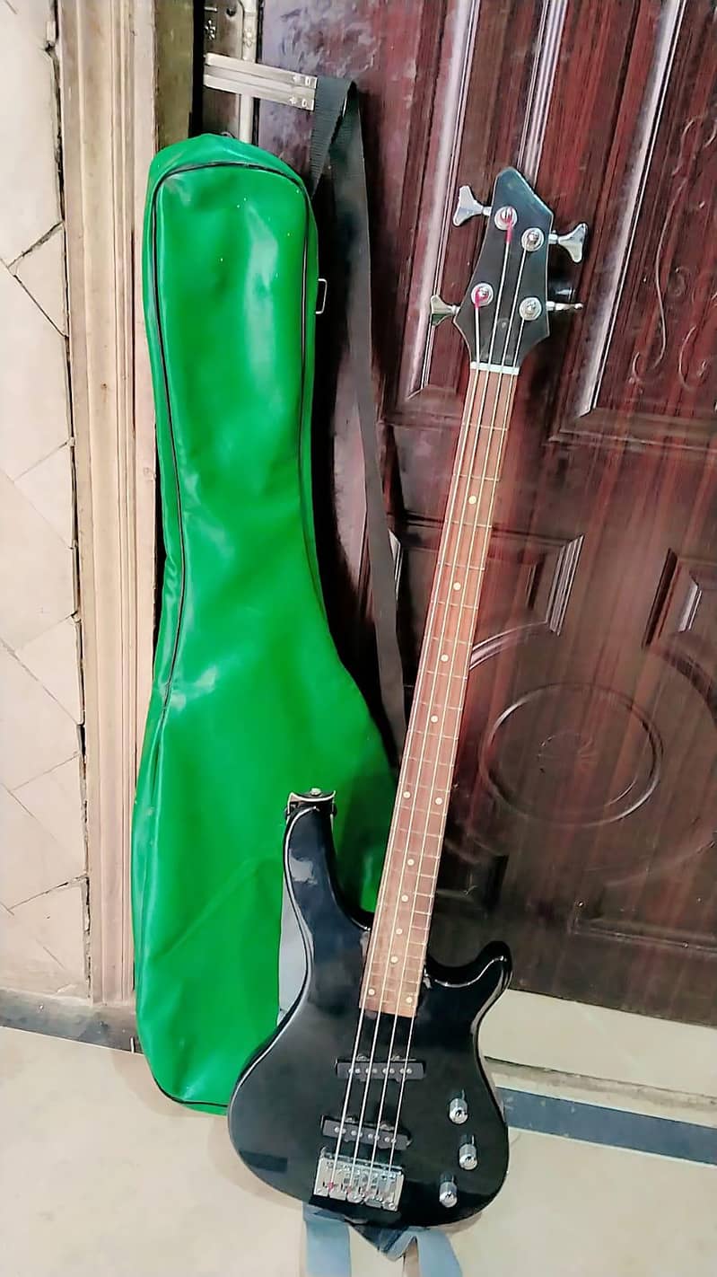 base guitar  1