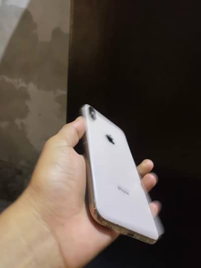 nI phone XS Max PTA approved battery change ha 100ha 256GB ha