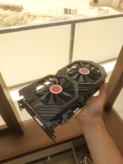 RX 590 OC+ FATBOY EDITION 9.5/10 CONDITION USED 1 YEAR NO ISSUES