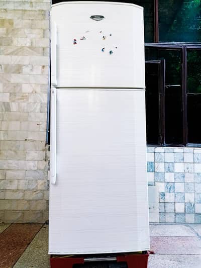 Dawlance Fridge super white Like brand new condition